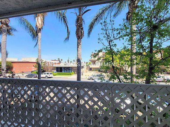 5th image of 3565 Linden Ave Unit 143