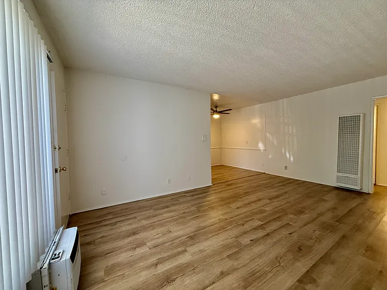 12002 Hart St #2 — Photo 4