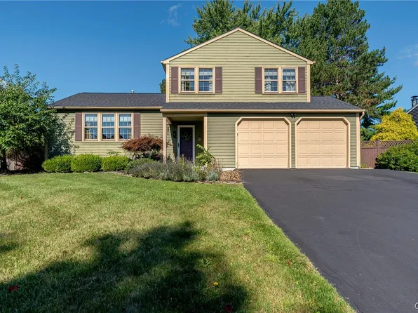 4205 Halfmoon Cir, Liverpool, NY 13090