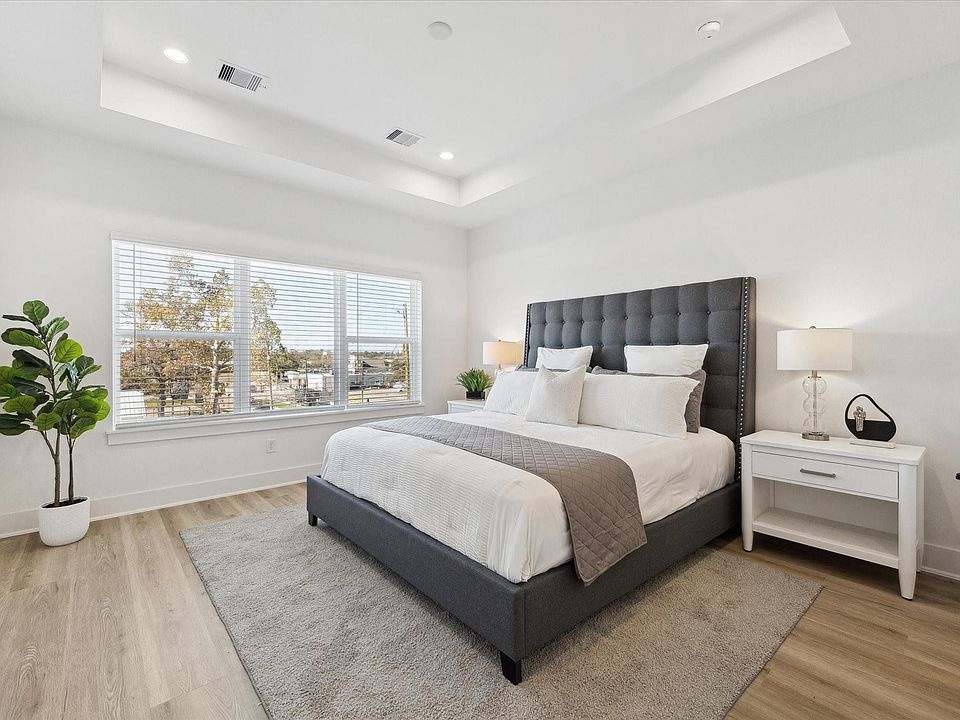 1st image of 5604 Camino Encantado Dr