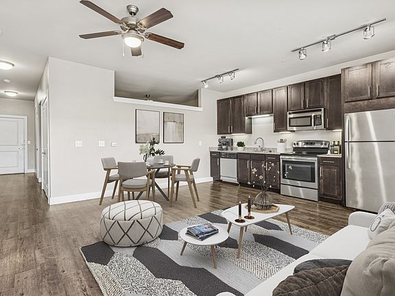 2nd image of 100 N Main St #5354523