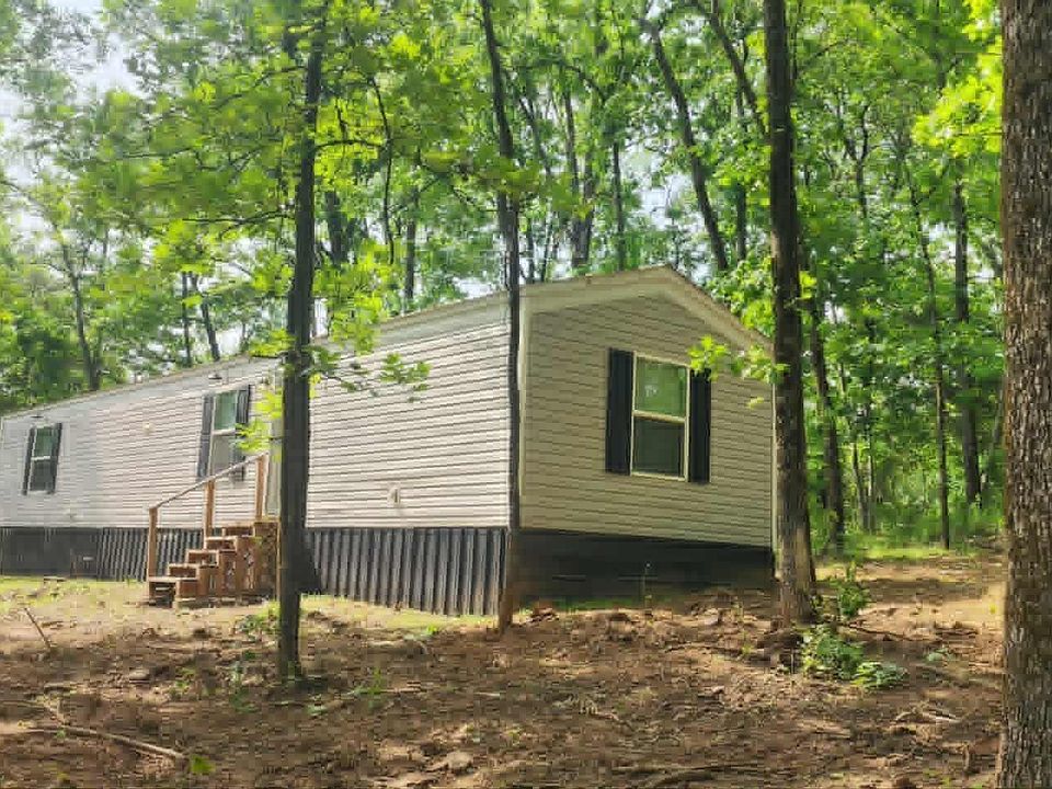 1st image of 145 Sunny Springs Dr