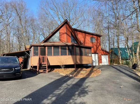 38 Country Club Dr, Thornhurst, PA 18424