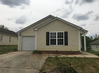 1651 Hallmark Hills Dr, Griffin, GA 30223