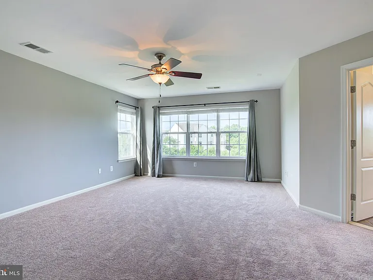 13481 Arcadian Dr — Photo 31