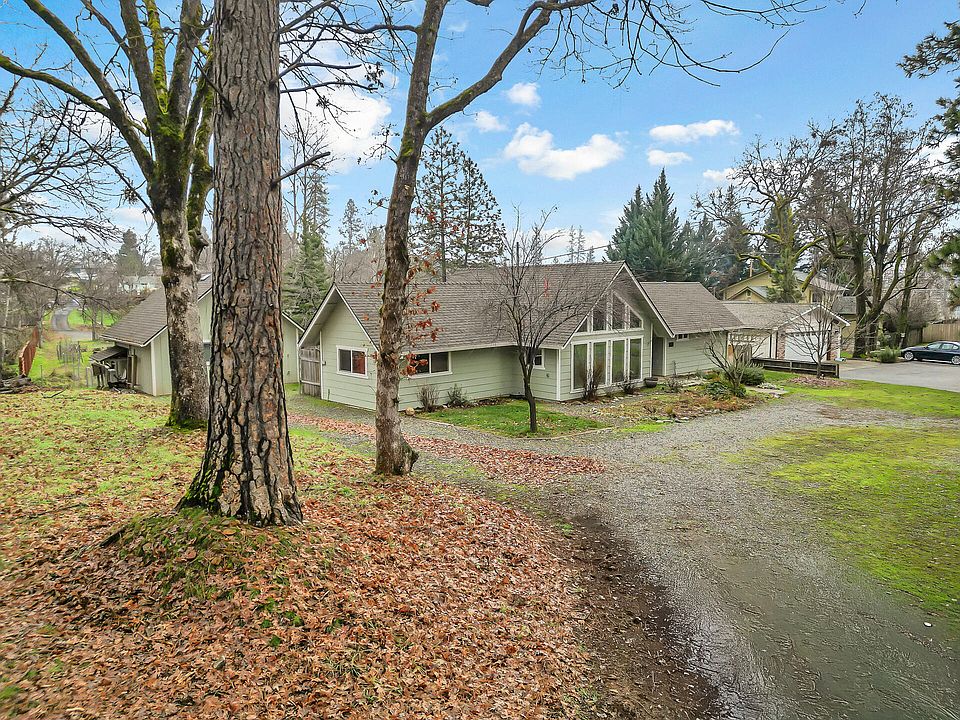 1st image of 401 Mountain View St