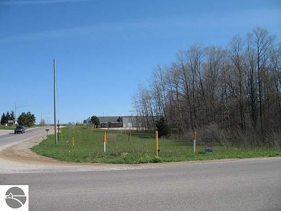 2nd image of 1518 Northern Star Dr