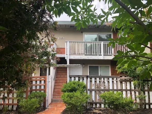 205 Muir Rd, Martinez, CA
