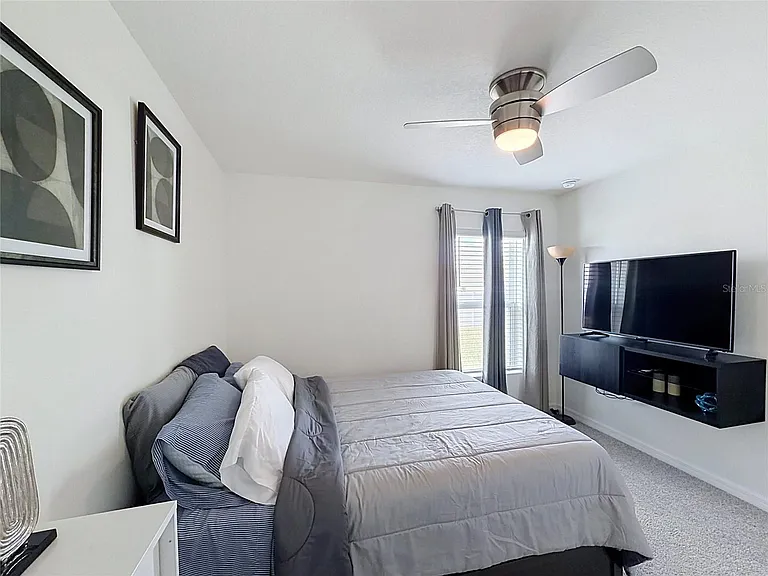 339 Towns Cir — Photo 18