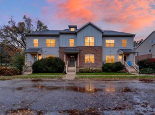 2892 S Seminole Hwy APT 1, Fitchburg, WI 53711