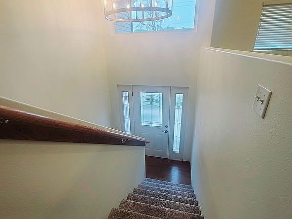 3rd image of 2110 S Henry St