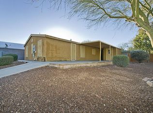 404 E Geronimo Bluff Loop, Tucson, AZ 85705