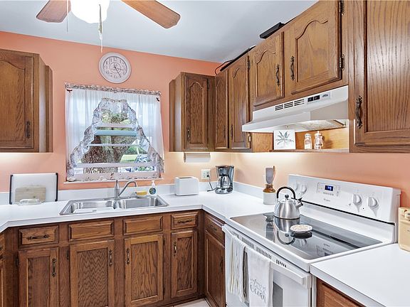 5th image of 16 Vista Gardens Trl APT 101