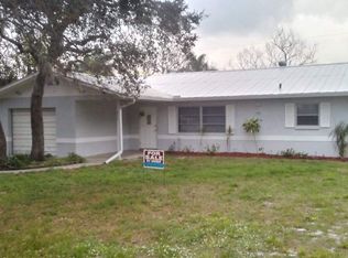 930 Royal Rd, Venice, FL 34293