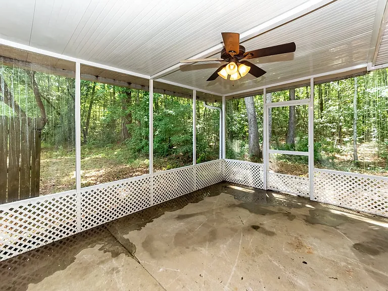 2126 State Rd — Photo 50