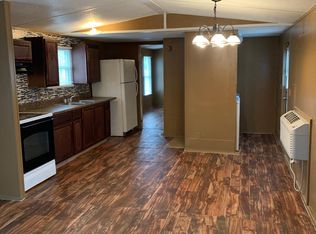 5604 Pepperridge Dr, Fayetteville, NC 28311