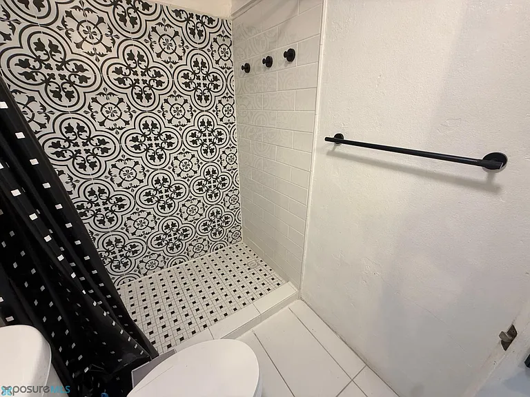 518 Calle 518 Oh #9B — Photo 7