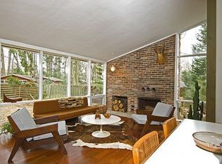 11618 College View Dr, Silver Spring, MD 20902