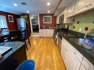228 W 5th St #F2, Boston, MA 02127