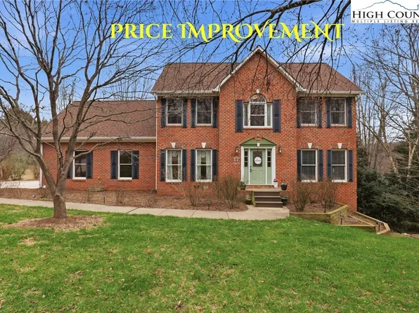 2027 Fairview Circle, Wilkesboro, NC 28697