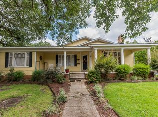 704 S Court St, Opelousas, LA 70570