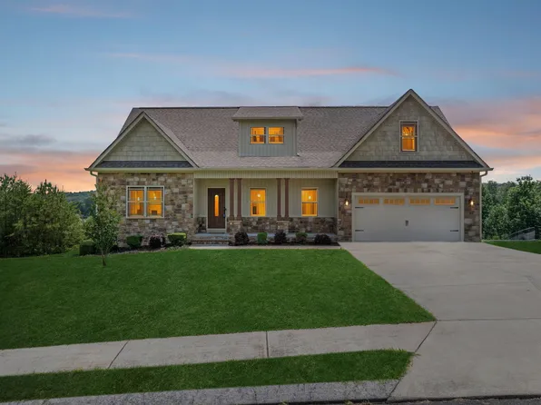61 Blue Herron Dr, Rock Spring, GA 30739
