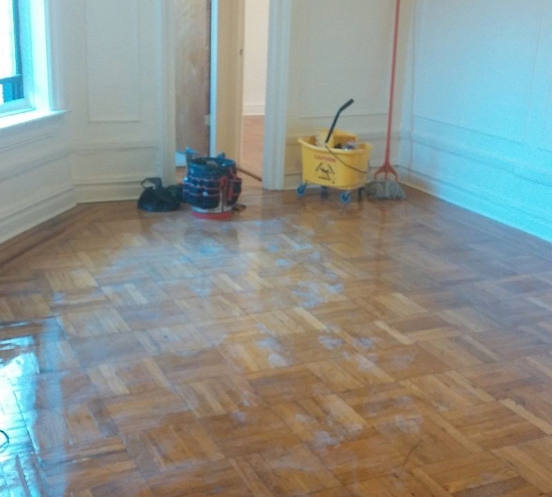 2nd image of 215 E 197th St APT 1J
