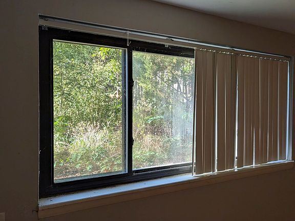 5th image of 1401 Weldon Pl S APT A1