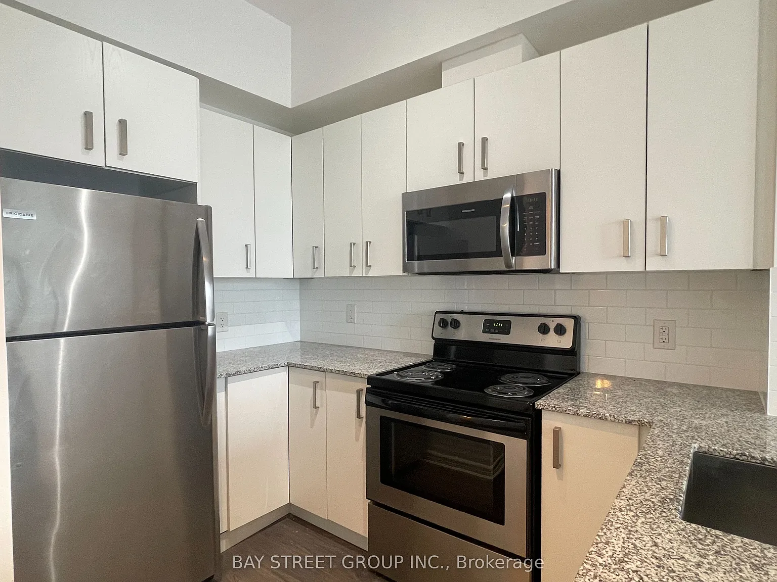 2 bed, $2,200 — Photo 3