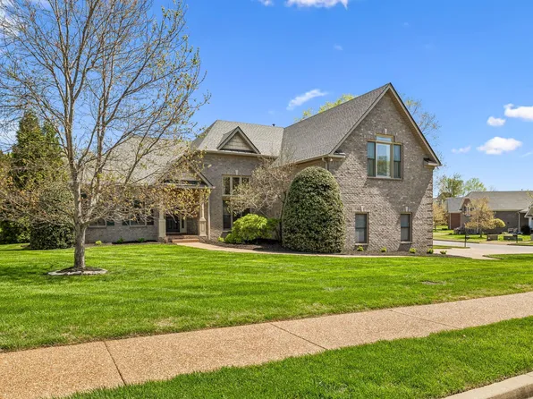 3820 Leona Pass, Hermitage, TN 37076