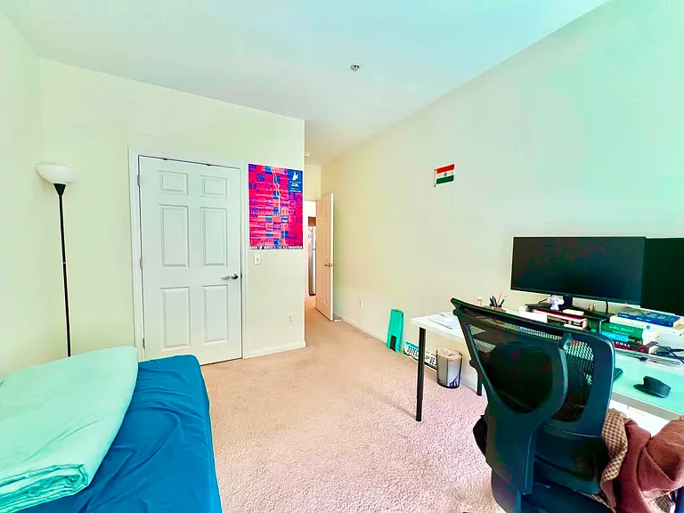 850 E Main St #430 — Photo 12