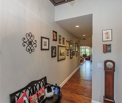 2nd image of 8443 Bella Dr