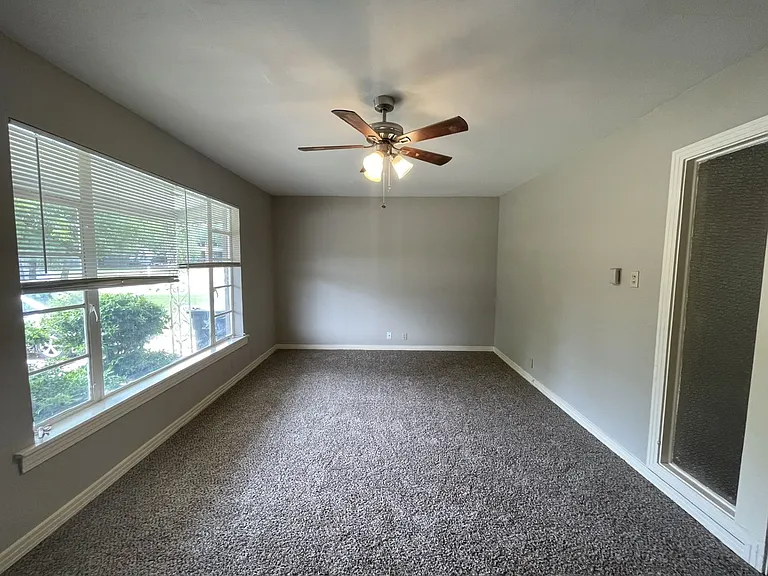 815 Dugan St — Photo 2