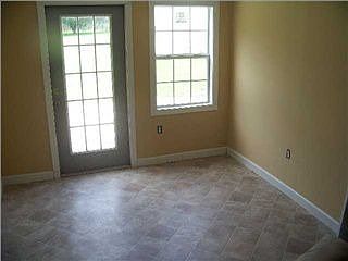 4th image of 5670 Thomas Dr