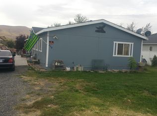 420 Nunn Rd, Prosser, WA 99350