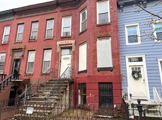 500 Van Buren St, Brooklyn, NY 11221