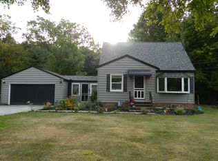 442 Harris Rd, Richmond Heights, OH 44143