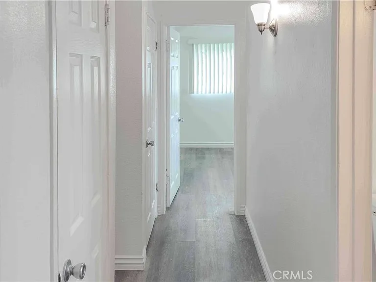 1724 Crofton Ln — Photo 15