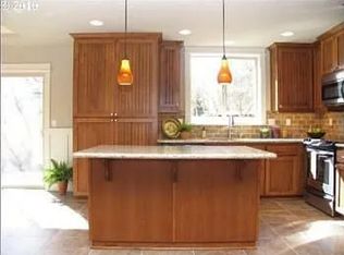 17416 SW Cricket Ct, Beaverton, OR 97003