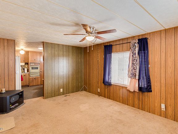 4th image of 659 S 93rd Pl
