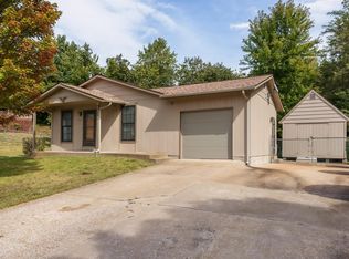 10600 Saint Michaels Terrace Ct, Saint Ann, MO