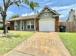 8405 N 116th East Pl, Owasso, OK 74055