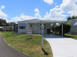 1007 Lakeshore Dr, Wildwood, FL 34785