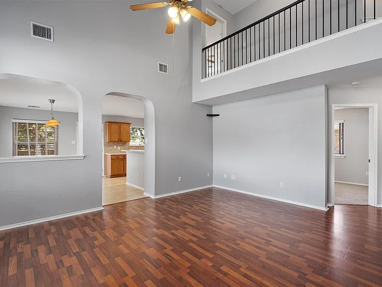 1713 Darjeeling Dr — Photo 5