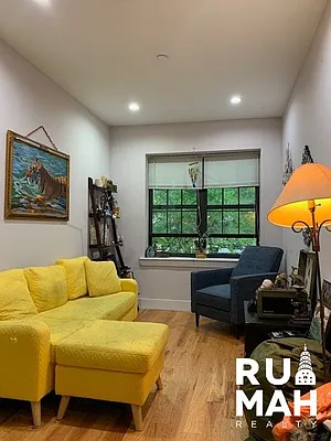 Rented by Rumah Realty Inc | media 7