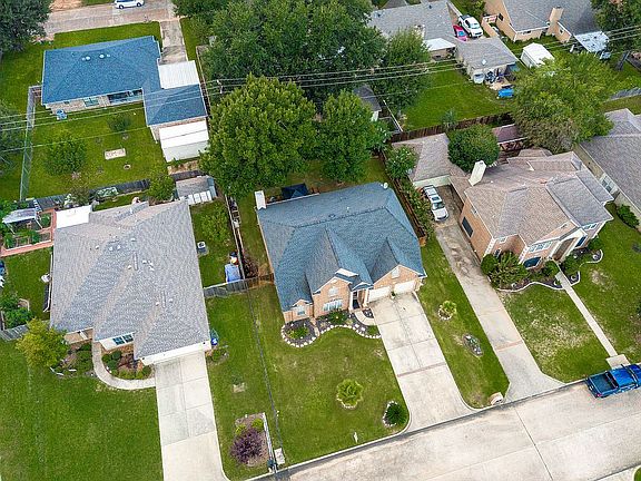 4th image of 31215 Capella Cir
