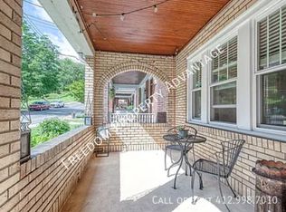 228 Lavina Ave, Pittsburgh, PA 15216