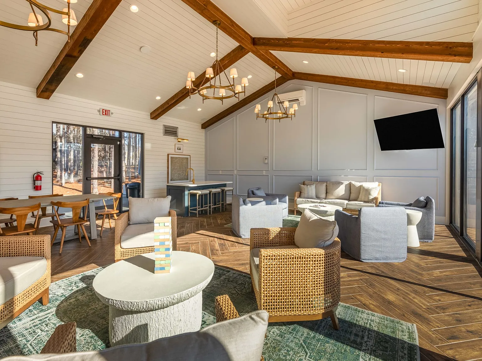 Luxe and Legends at Morganton Park Apartment Homes — Photo 2