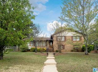 2036 Grayson Valley Dr, Birmingham, AL 35235