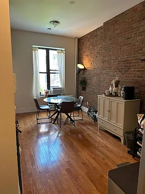 Rented by MAPT Residential LLC | media 1